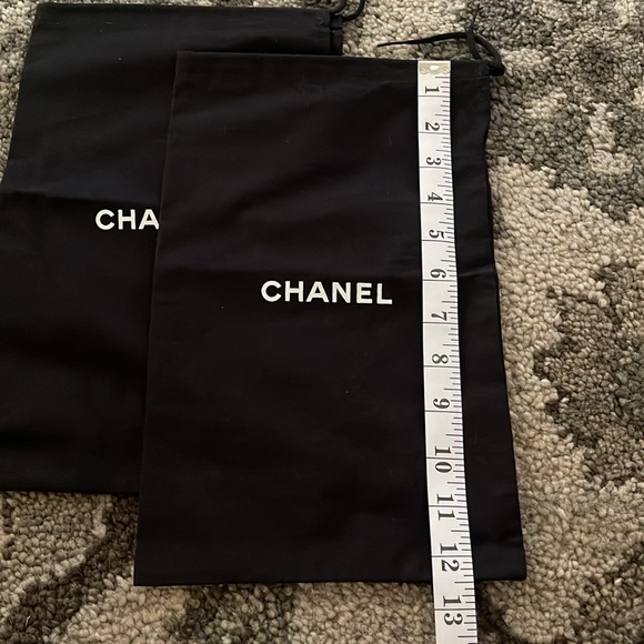Chanel Dust Bags - Picture 3 of 3